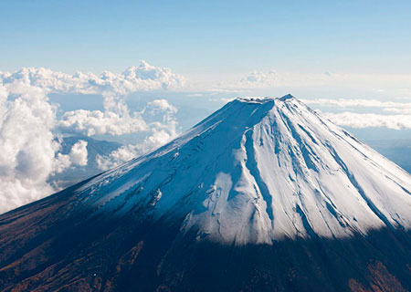 Величие и загадка священной горы Фудзи
